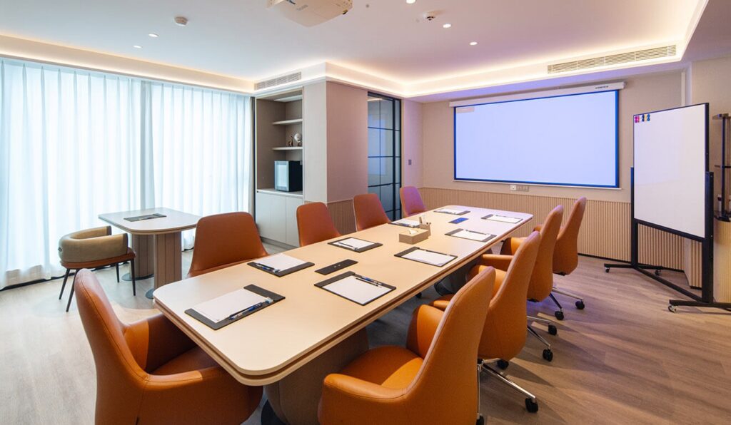 Leston Hotel Bangkok Meeting Room