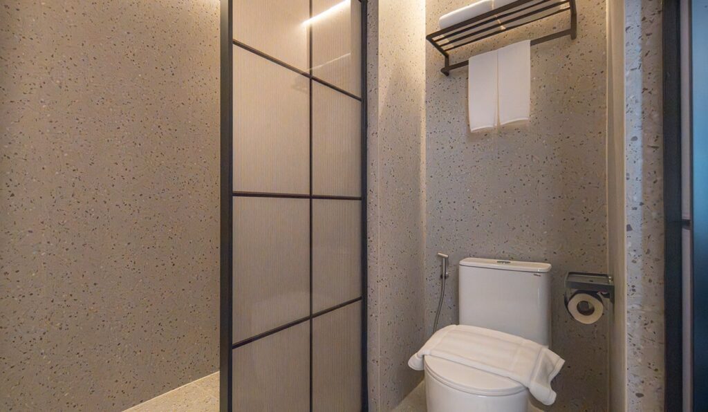 Leston Hotel Studio King Room