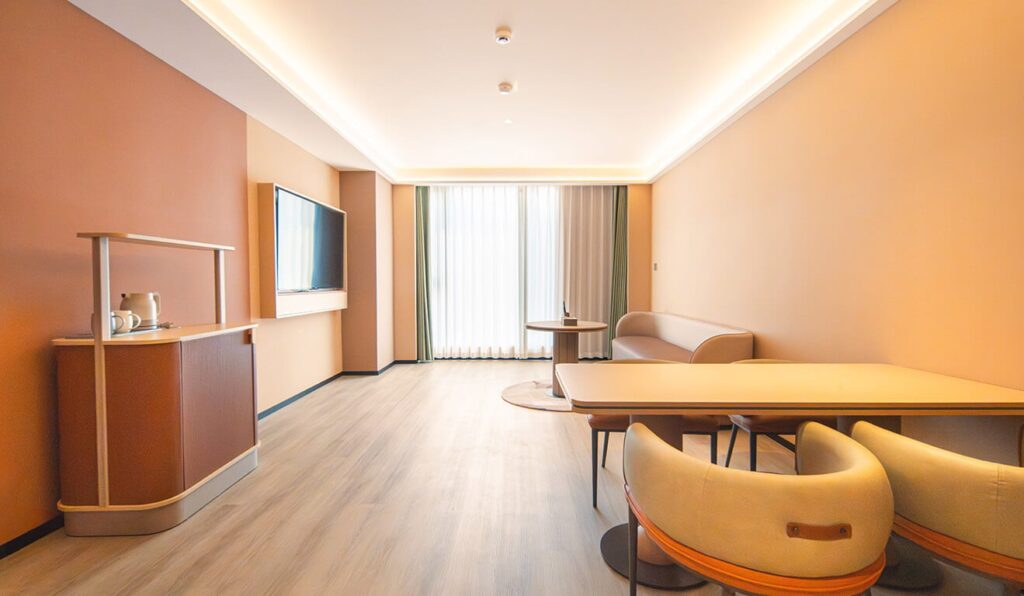 Leston Hotel Superior Room